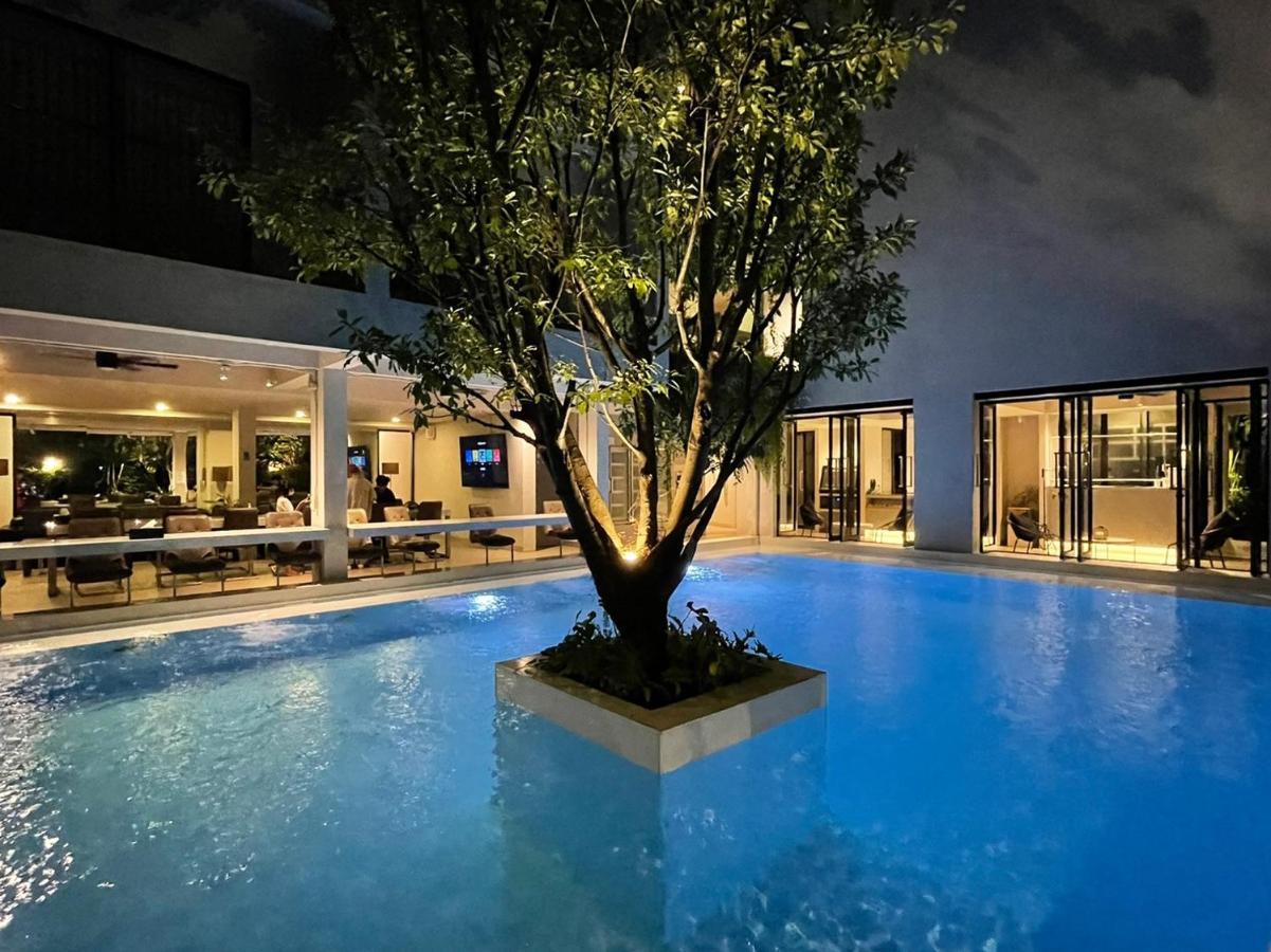 Por Daowadung Hotel Chiang Mai Exterior photo
