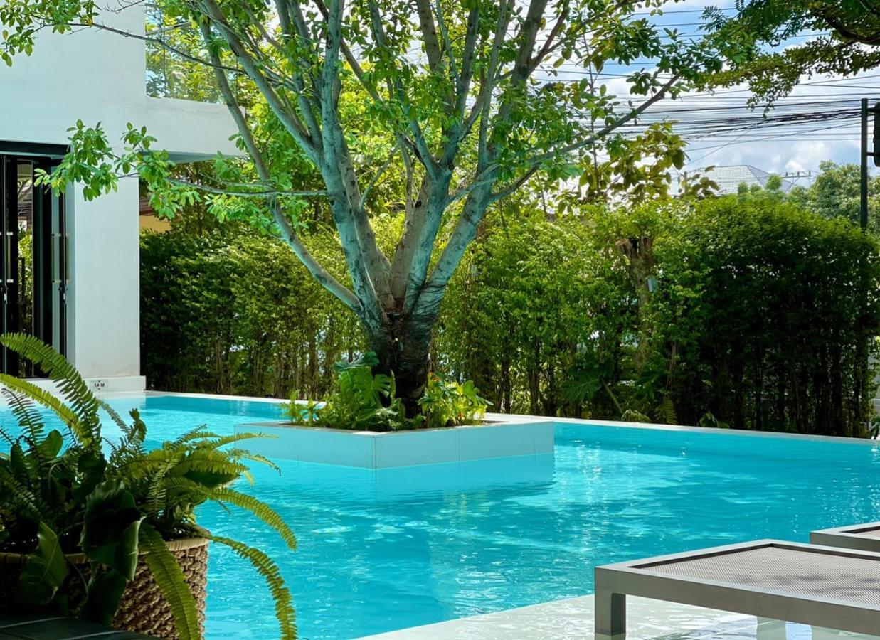 Por Daowadung Hotel Chiang Mai Exterior photo